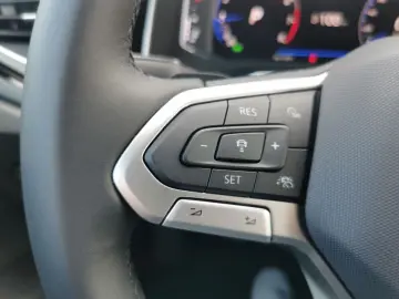 VW Taigo R-Line 1.0 TSI 7-Gang Navi CarPlay Klima