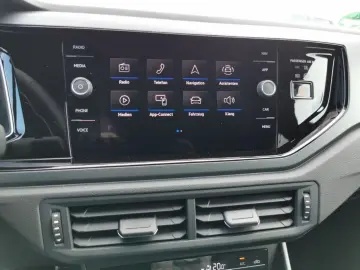 VW Taigo R-Line 1.0 TSI 7-Gang Navi CarPlay Klima