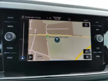 VW Taigo R-Line 1.0 TSI 7-Gang Navi CarPlay Klima