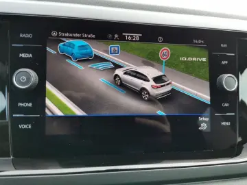 VW Taigo R-Line 1.0 TSI 7-Gang Navi CarPlay Klima