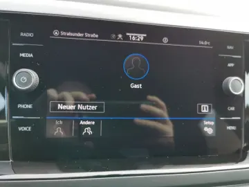 VW Taigo R-Line 1.0 TSI 7-Gang Navi CarPlay Klima