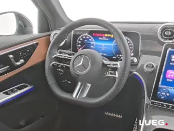 MERCEDES-BENZ GLC 300 de 4M AMG Ventilation 360