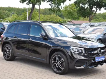 MERCEDES-BENZ GLB 220 d 8G-DCT AMG-NIGHT-DISTR.-RKAM-AHK-LED