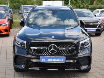MERCEDES-BENZ GLB 220 d 8G-DCT AMG-NIGHT-DISTR.-RKAM-AHK-LED