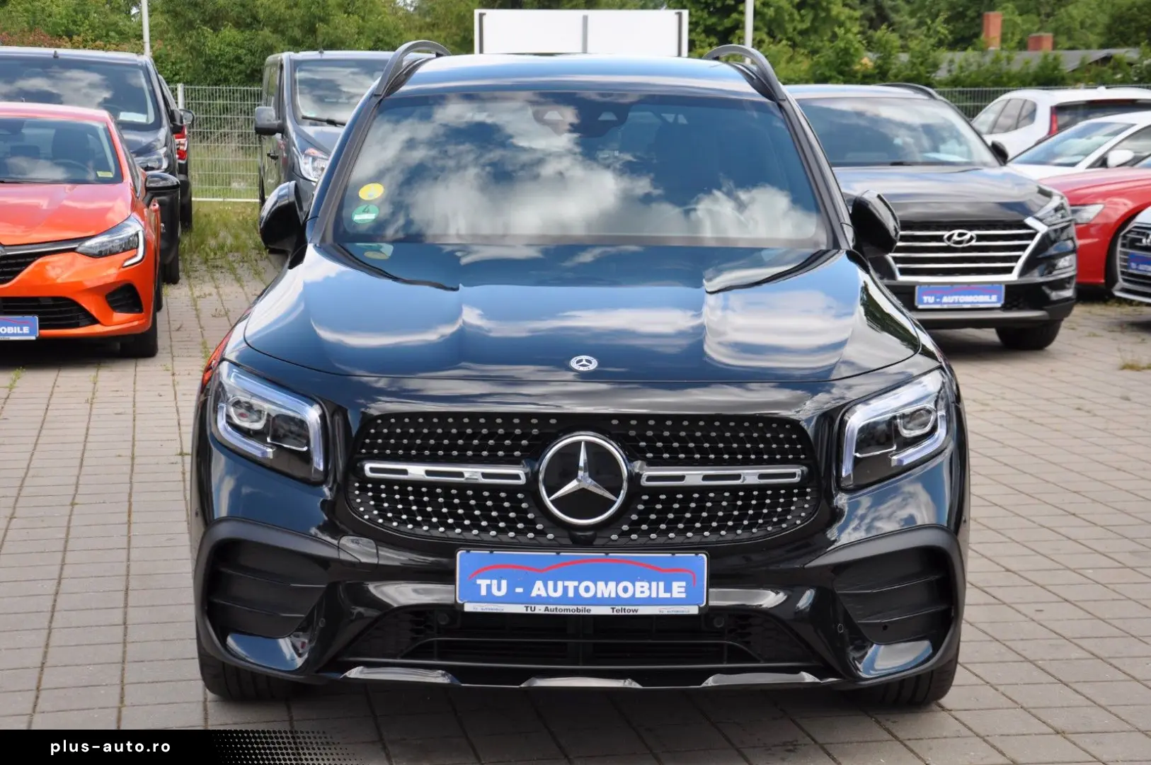 MERCEDES-BENZ GLB 220 d 8G-DCT AMG-NIGHT-DISTR.-RKAM-AHK-LED