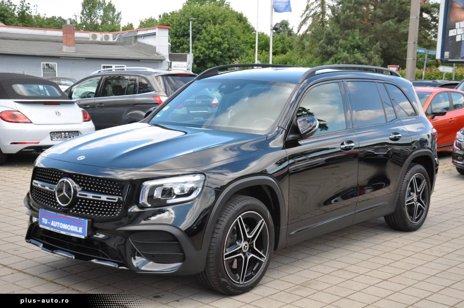 MERCEDES-BENZ GLB 220 d 8G-DCT AMG-NIGHT-DISTR.-RKAM-AHK-LED