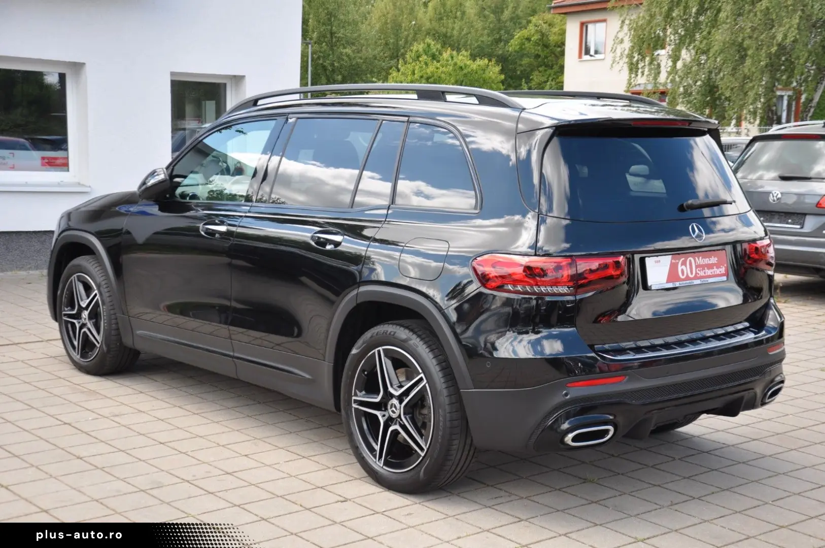 MERCEDES-BENZ GLB 220 d 8G-DCT AMG-NIGHT-DISTR.-RKAM-AHK-LED