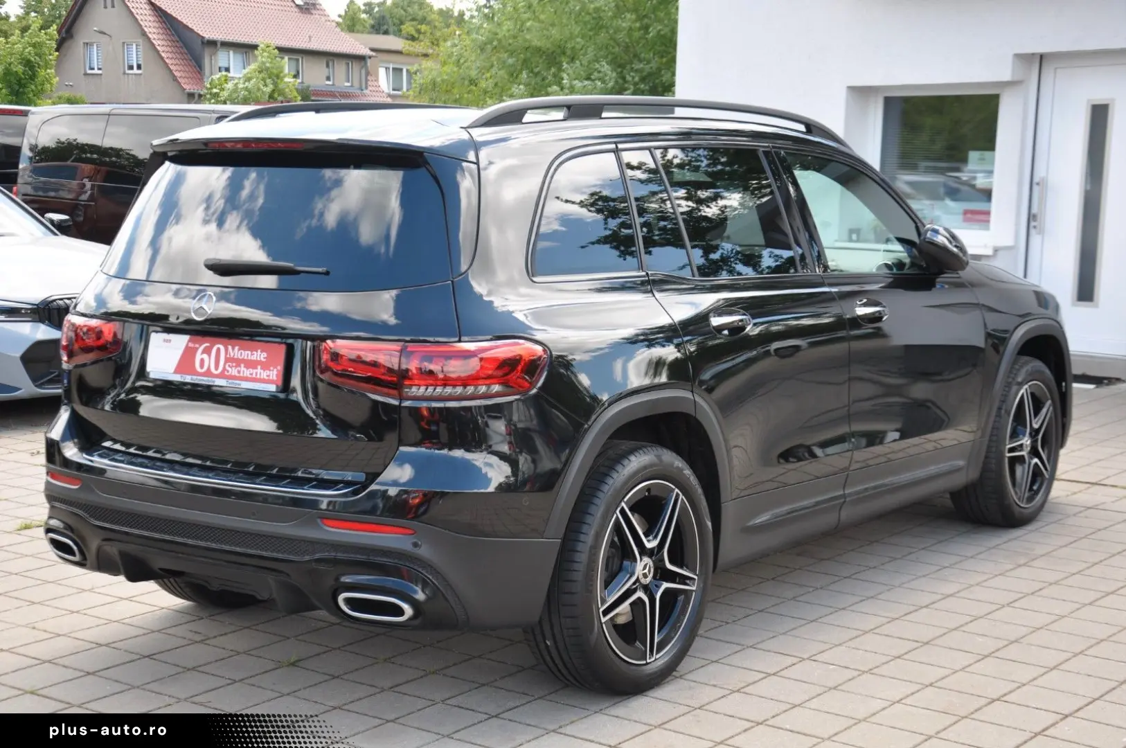 MERCEDES-BENZ GLB 220 d 8G-DCT AMG-NIGHT-DISTR.-RKAM-AHK-LED