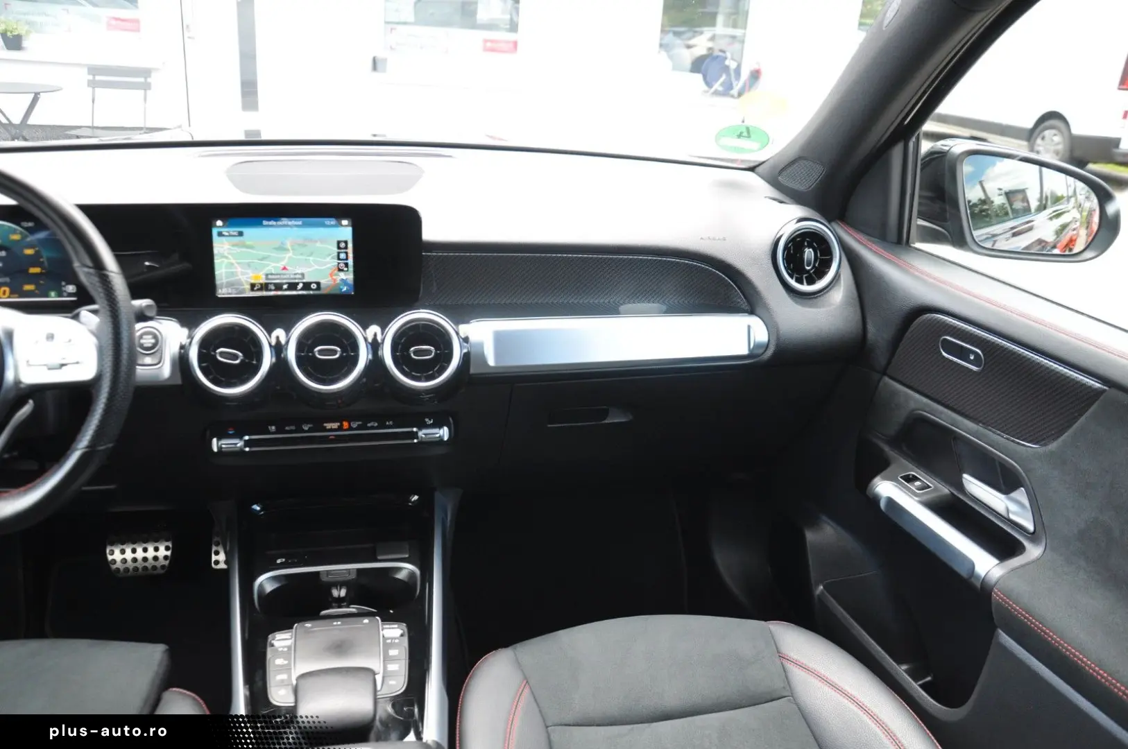 MERCEDES-BENZ GLB 220 d 8G-DCT AMG-NIGHT-DISTR.-RKAM-AHK-LED