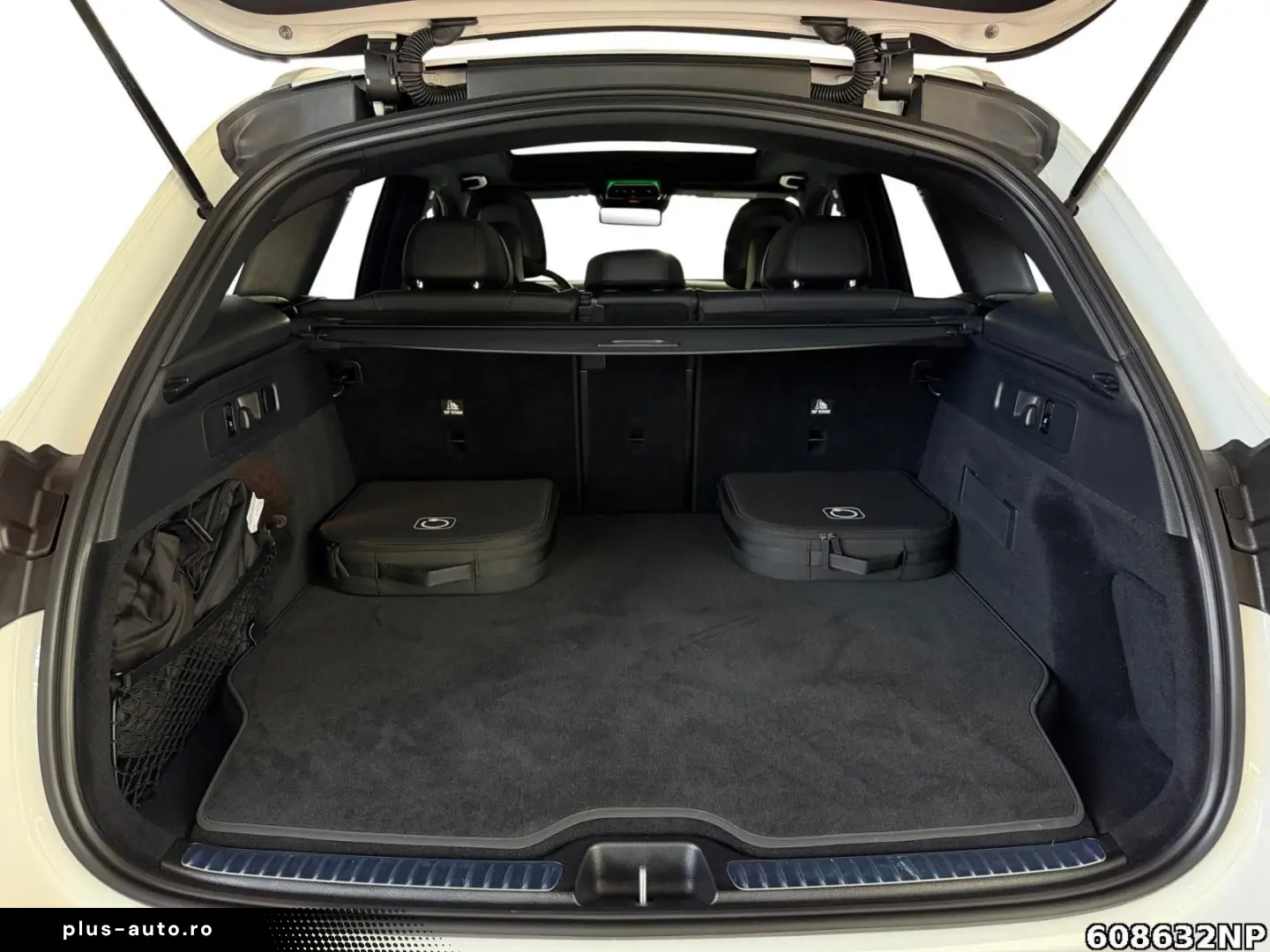 MERCEDES-BENZ GLC 300 de AMG Ventilation 360