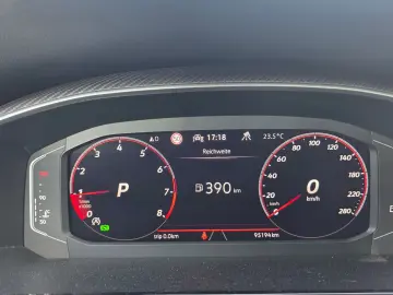 VW Arteon R-Line Pano Standhzg IQ-LED Matrix H&K
