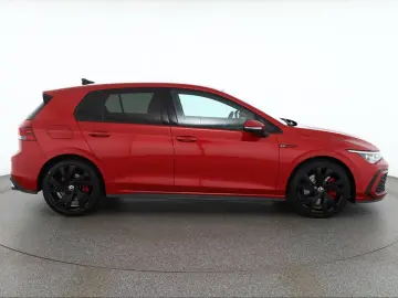 VW Golf VIII 2.0 TSI DSG GTI LED Navi Sitzheizung