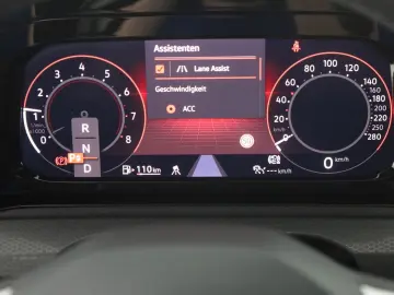 VW Golf VIII 2.0 TSI DSG GTI LED Navi Sitzheizung