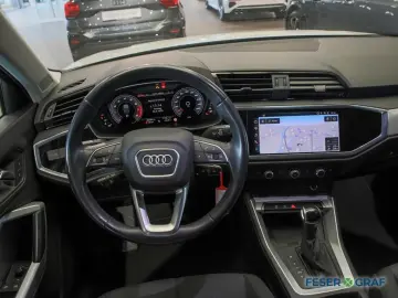 AUDI Q3 35 TFSI advanced GRA LED Navi PDC Sitzh. 18