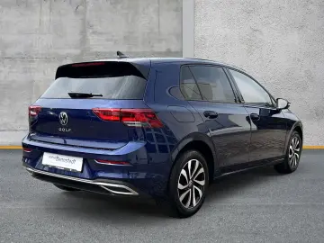 VW Golf VIII 1.5 TSI Active LED VIRTUAL ACC AHK NAV