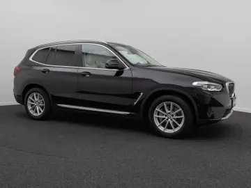 BMW X3 xD30d H K DAB Kamera Leder Panorama MSport