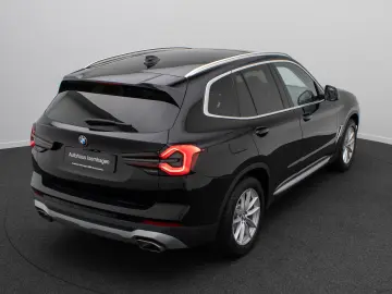 BMW X3 xD30d H K DAB Kamera Leder Panorama MSport