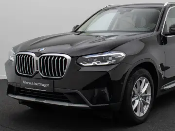 BMW X3 xD30d H K DAB Kamera Leder Panorama MSport