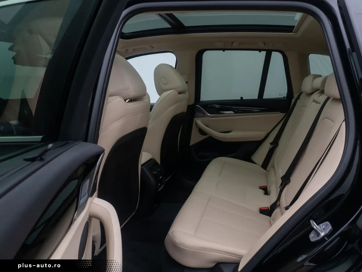 BMW X3 xD30d H K DAB Kamera Leder Panorama MSport