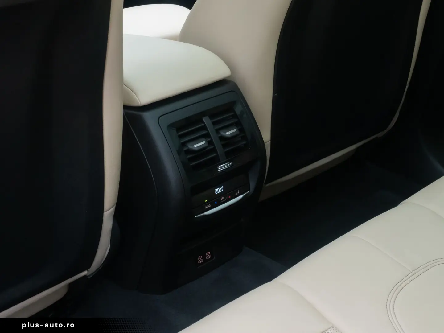 BMW X3 xD30d H K DAB Kamera Leder Panorama MSport