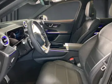 MERCEDES-BENZ GLC 300de 4M AMG Burmester Ventilation 360