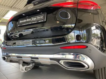 MERCEDES-BENZ GLC 300de 4M AMG Burmester Ventilation 360