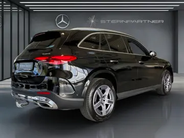 MERCEDES-BENZ GLC 300de 4M AMG Burmester Ventilation 360