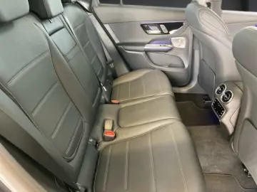 MERCEDES-BENZ GLC 300de 4M AMG Burmester Ventilation 360