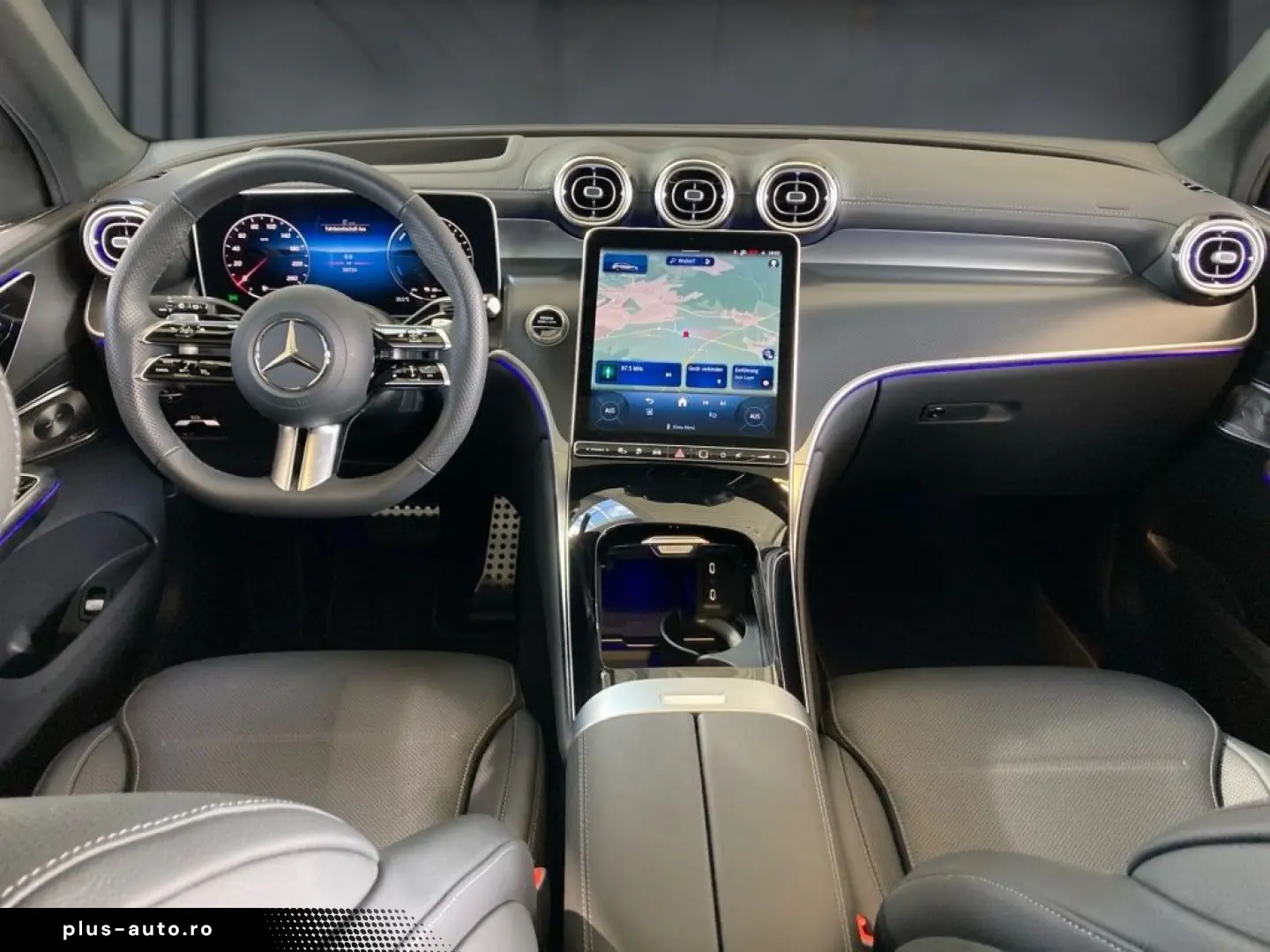 MERCEDES-BENZ GLC 300de 4M AMG Burmester Ventilation 360