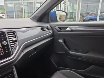 VW T-ROC 1.5 TSI Sport Navi ACC APP-Connect DAB  Ka