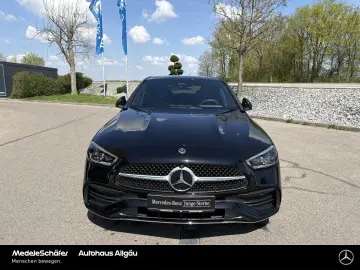 MERCEDES-BENZ C 300 de AMG Premium Pano Distronic D-Light