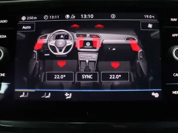 VW Tiguan 1.5 TSI DSG Active KAMERA LED ACC NAVI SH