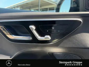 MERCEDES-BENZ C 300 de 4M AMG AHK Distronic 360 Pano Night