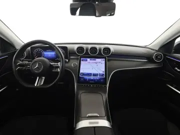 MERCEDES-BENZ C 300 de AMG Digital Light Memory Pano 360