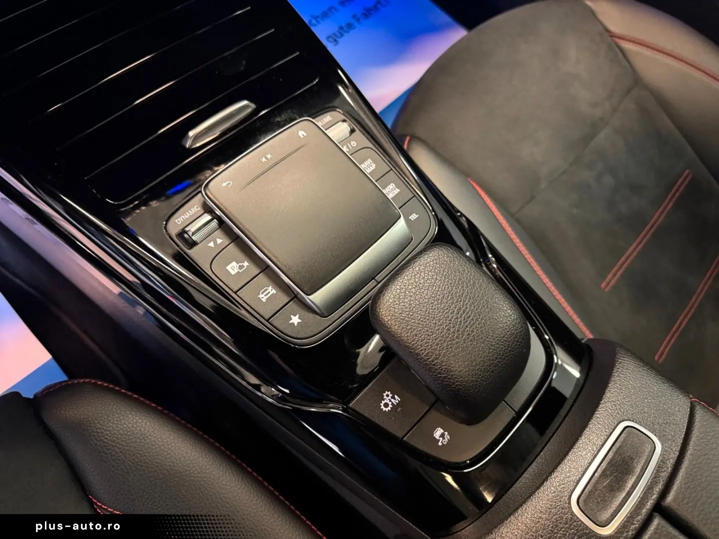 MERCEDES-BENZ CLA 35 AMG 4MATIC Coupé   Garantie   Ambiente