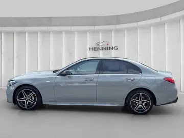 MERCEDES-BENZ C 300 e AMG Premium Pano Burm DIS 360 AHK