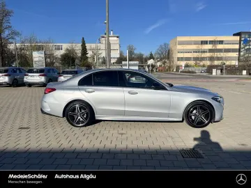 MERCEDES-BENZ C 300 de AMG Night Premium 18  Pano Distronic