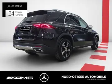 MERCEDES-BENZ GLE 300 d 4M PANO AHK MULTIBEAM DISTR.…