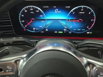MERCEDES-BENZ GLE 300 d 4M PANO AHK MULTIBEAM DISTR.…