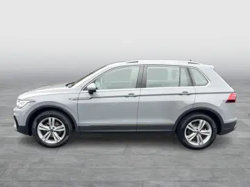 VW Tiguan 2.0 TDI 4Motion Elegance Navi Matrix LED