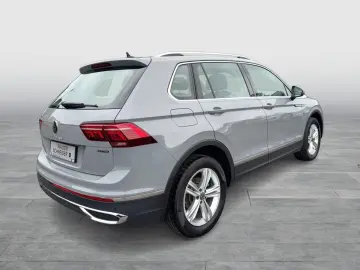 VW Tiguan 2.0 TDI 4Motion Elegance Navi Matrix LED