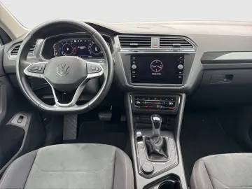 VW Tiguan 2.0 TDI 4Motion Elegance Navi Matrix LED