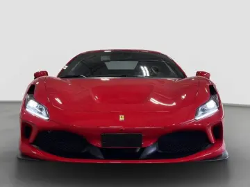 FERRARI F8 Tributo