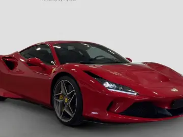 FERRARI F8 Tributo