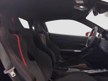 FERRARI F8 Tributo