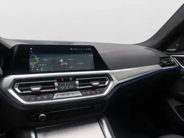 BMW M440 i xD Gran Coupé H K Kamera HUD DAB 19Zoll