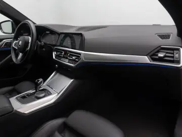 BMW M440 i xD Gran Coupé H K Kamera HUD DAB 19Zoll