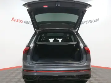 VW Tiguan Allspace 2.0 TDI  R-Line 4Motion AHK PANO