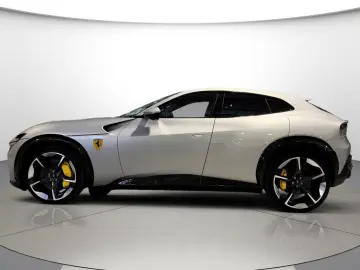FERRARI Purosangue Tastenlenkrad LED FULL PPF