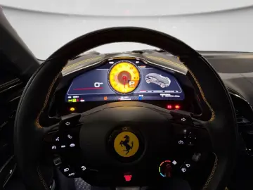 FERRARI Purosangue Tastenlenkrad LED FULL PPF